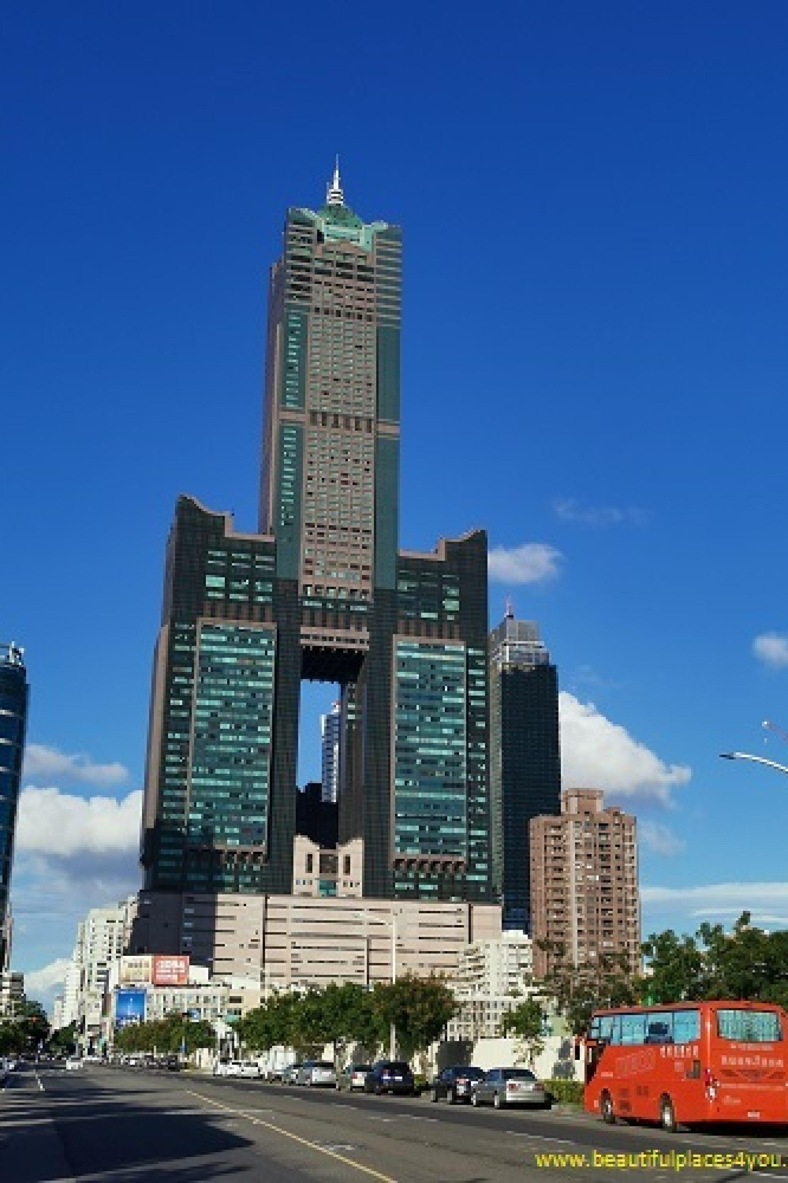 Kaohsiung Lingya 85 Sky Tower Kaohsiung Lingya 85 Sky Tower