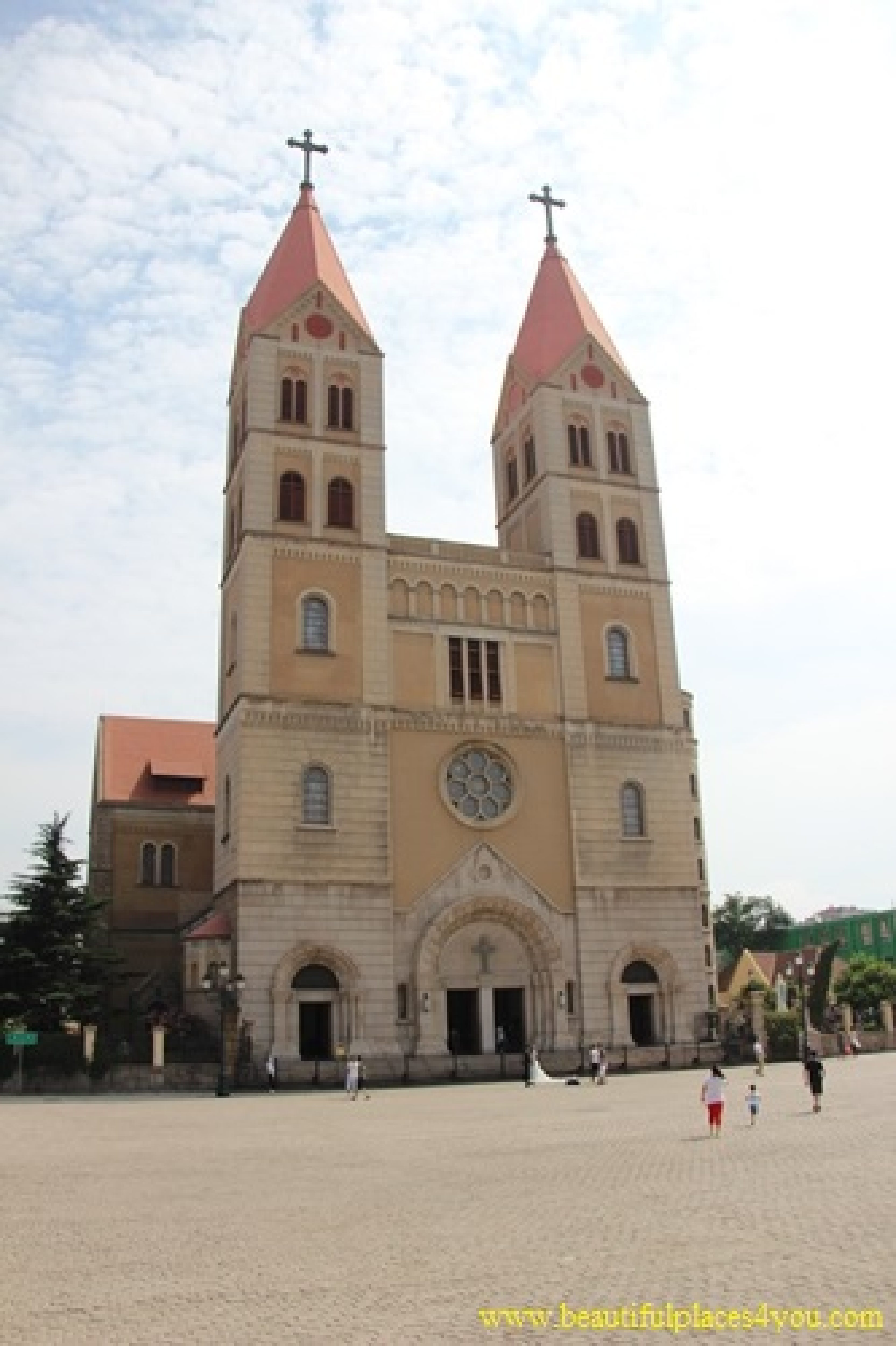 Qingdao St Michael’s Cathedral Qingdao St Michael's Cathedral