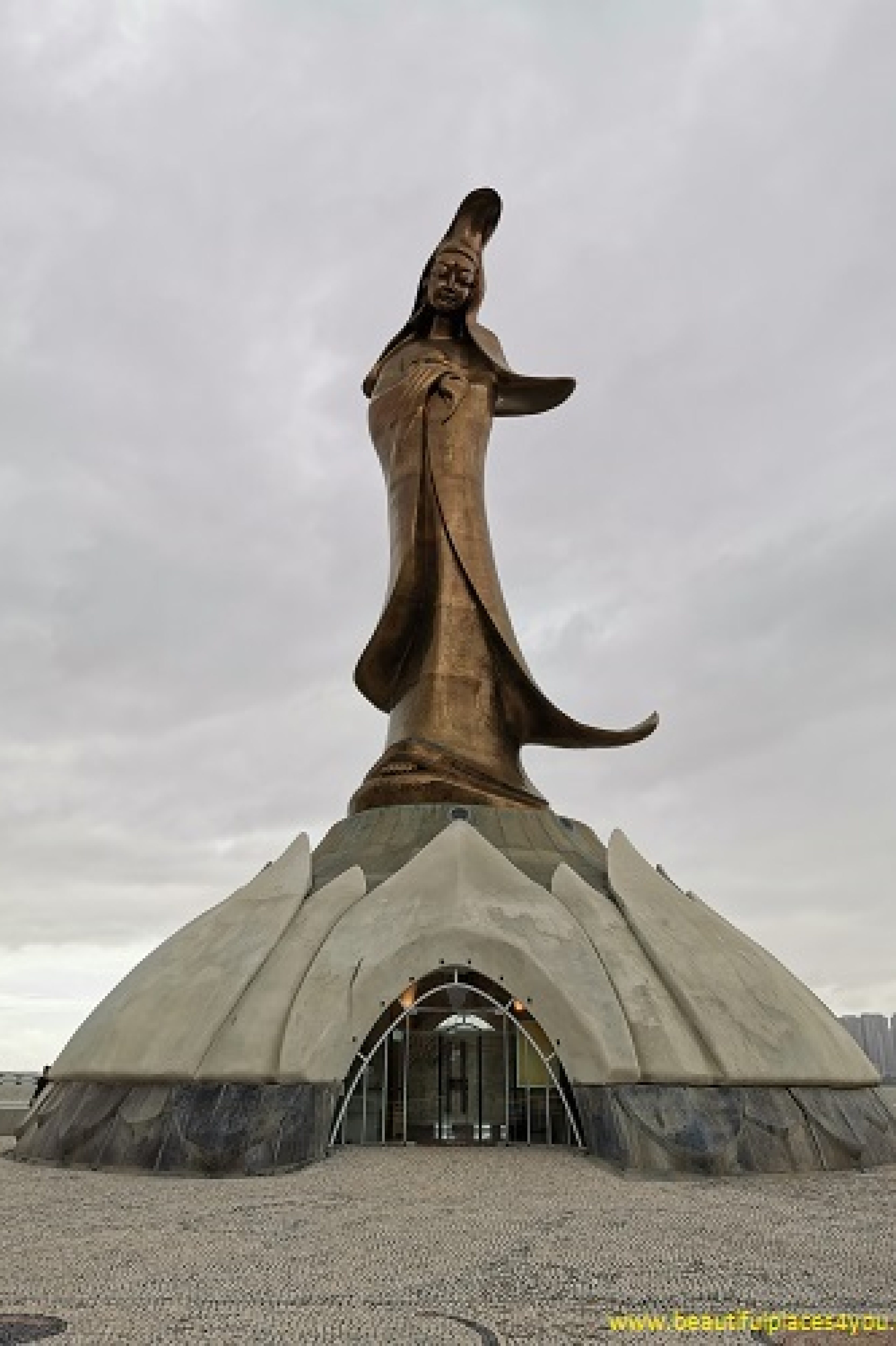 Se Guanyin Statue of Macao Se Guanyin Statue of Macao